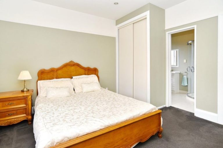 Photo of property in 130 Matsons Avenue, Papanui, Christchurch, 8053