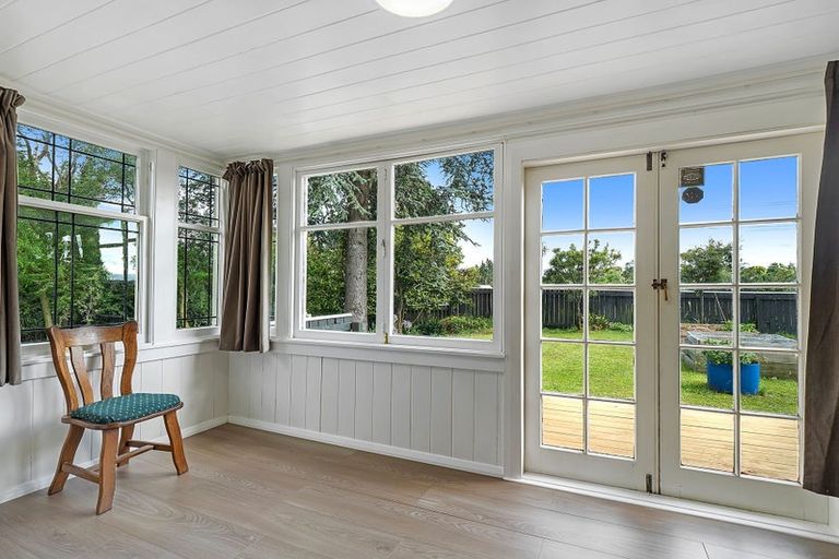 Photo of property in 10 Kensington Road, Marton, 4710