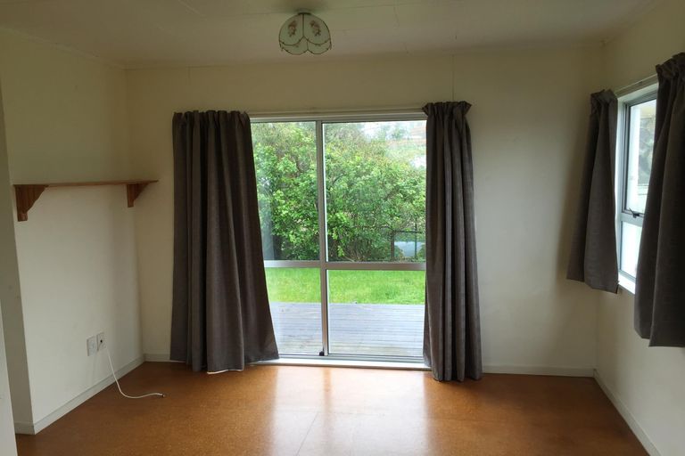 Photo of property in 24 Paradise Road, Coopers Beach, 0420