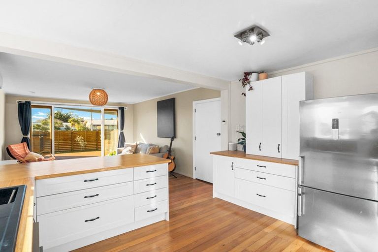 Photo of property in 29 Beach Road, North New Brighton, Christchurch, 8083