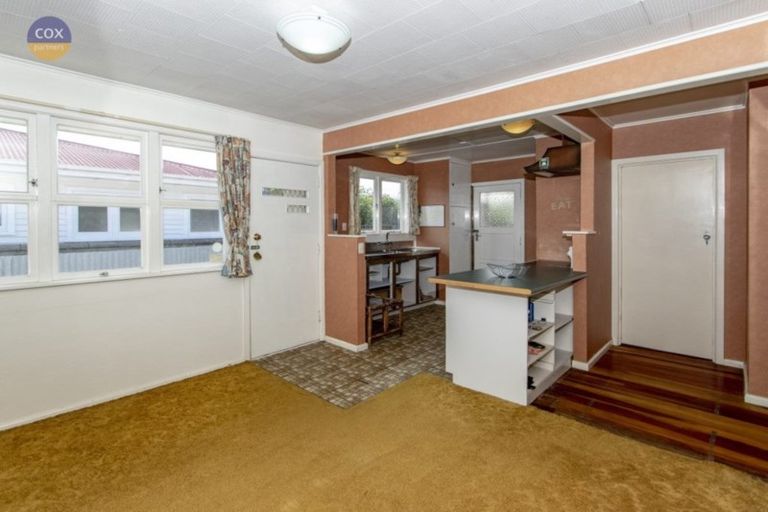 Photo of property in 52 Oldham Avenue, Onekawa, Napier, 4110