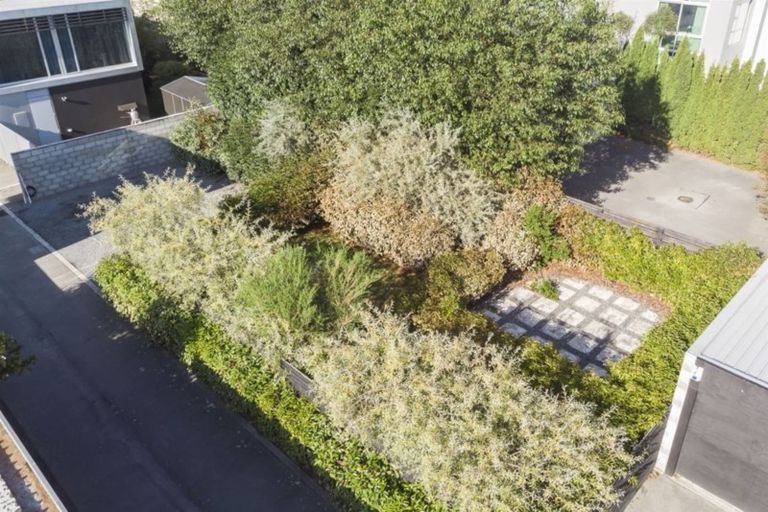 Photo of property in 2 Millbank Lane, Merivale, Christchurch, 8014