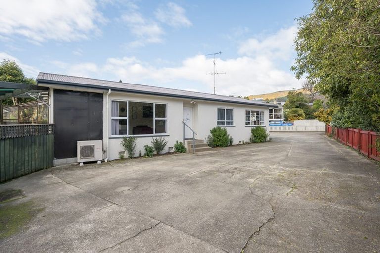 Photo of property in 34 Crescent Street, Richmond, 7020