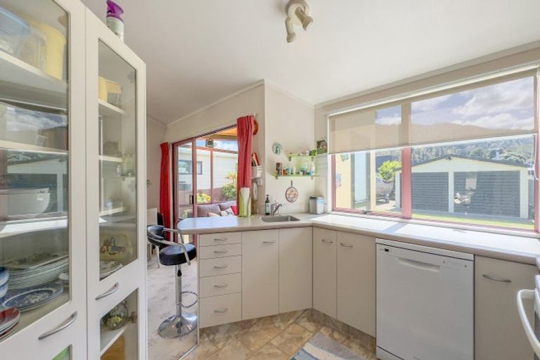 Photo of property in 6 Seaview Avenue, Te Puru, Thames, 3575