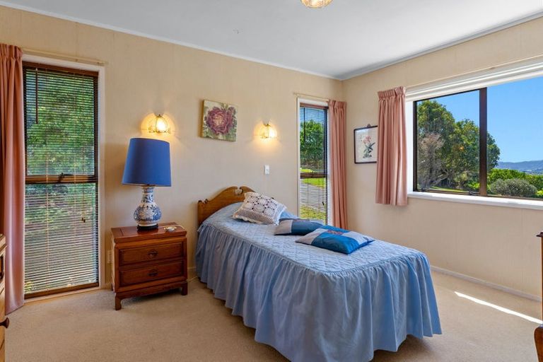 Photo of property in 14 Kotare Place, Sandspit, Warkworth, 0982