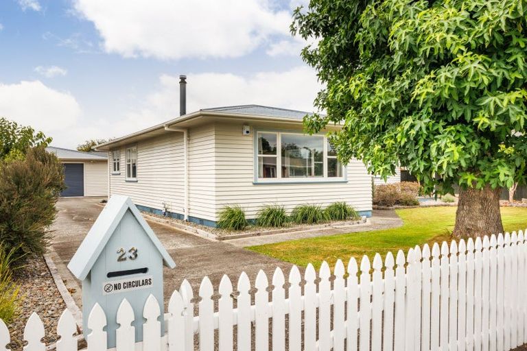Photo of property in 23 Anglesey Place, Awapuni, Palmerston North, 4412