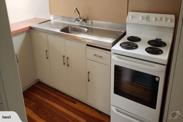 Photo of property in 9 Willis Street, Bader, Hamilton, 3206