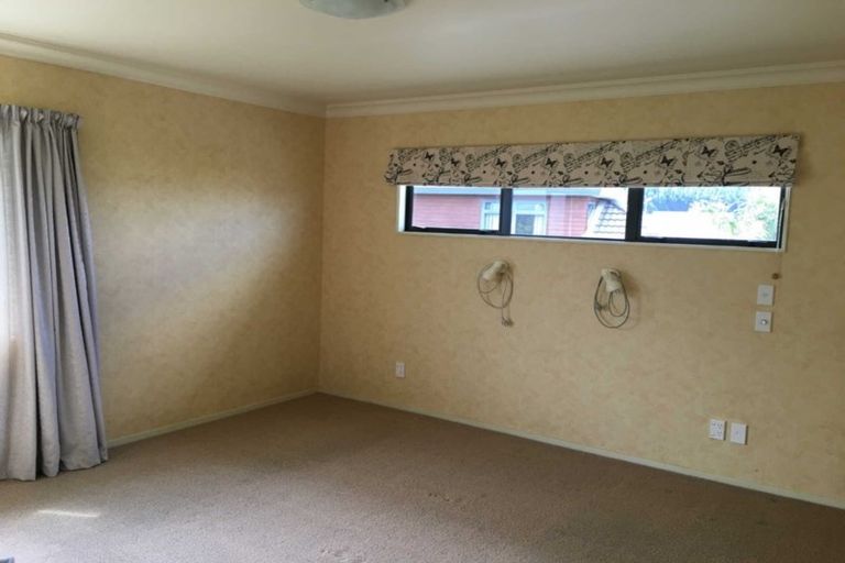 Photo of property in 6 Oxford Avenue, Te Kamo, Whangarei, 0112