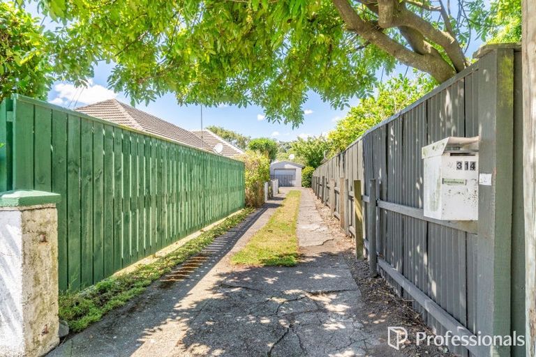 Photo of property in 2/314 Fergusson Drive, Heretaunga, Upper Hutt, 5018