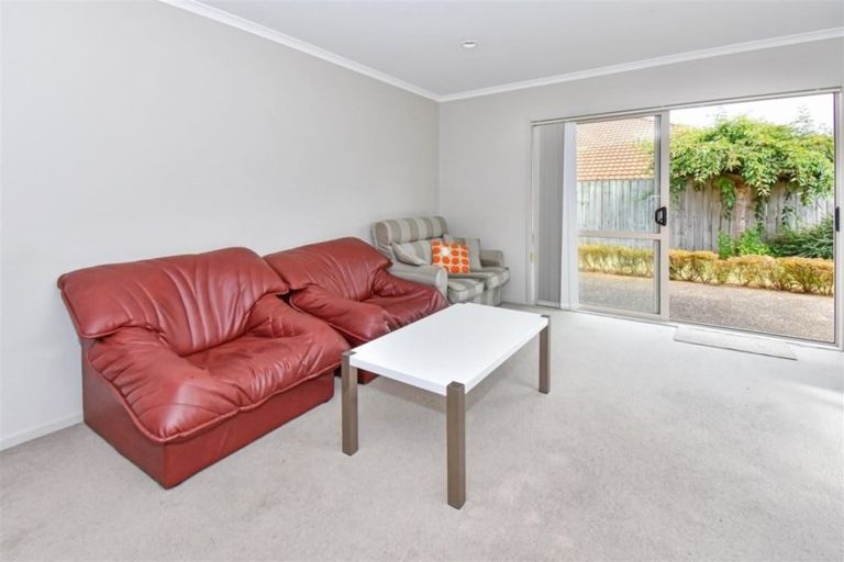 Photo of property in 22 Kauri Road, Pukekohe, 2120