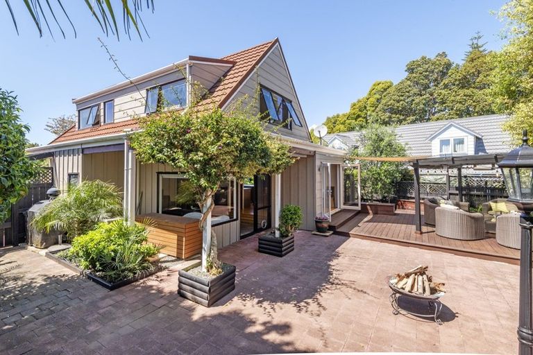 Photo of property in 8 Thurston Place, Bucklands Beach, Auckland, 2012