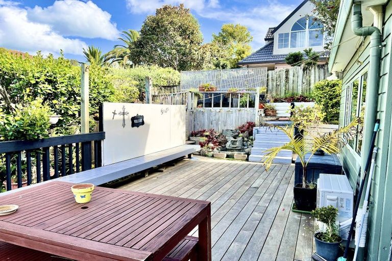 Photo of property in 1/3 Pelican Lane, Unsworth Heights, Auckland, 0632
