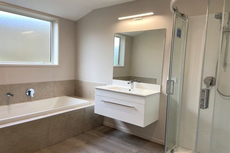 Photo of property in 16d Ridd Street, Lynmouth, New Plymouth, 4310