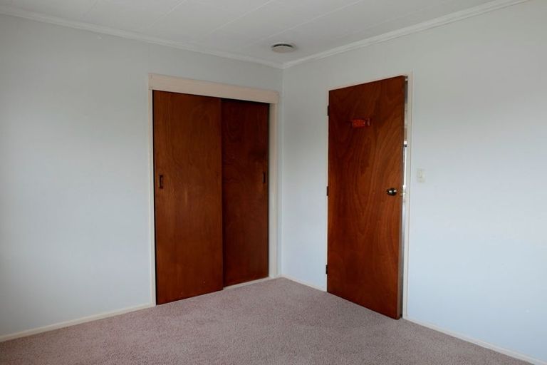 Photo of property in 104 Hillcrest Road, Raumati Beach, Paraparaumu, 5032