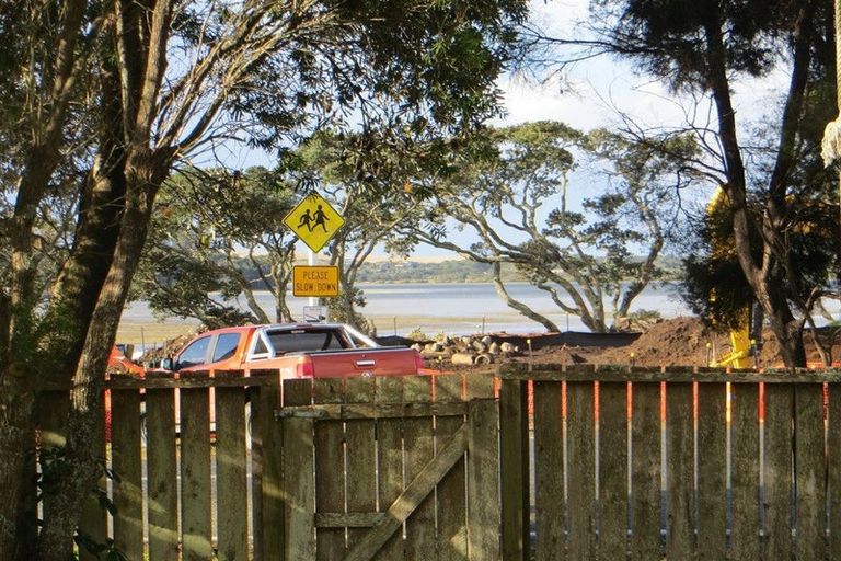 Photo of property in 43 Pearson Street, Mangawhai, 0505