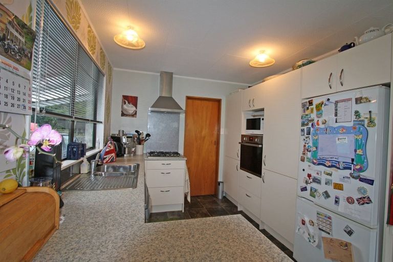 Photo of property in 16 Acacia Place, Bell Block, New Plymouth, 4312