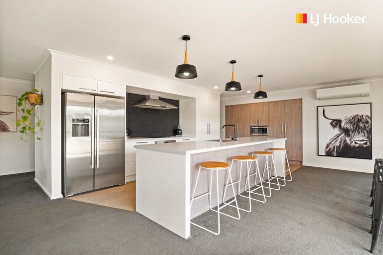 Photo of property in 90 Severn Street, Green Island, Dunedin, 9018