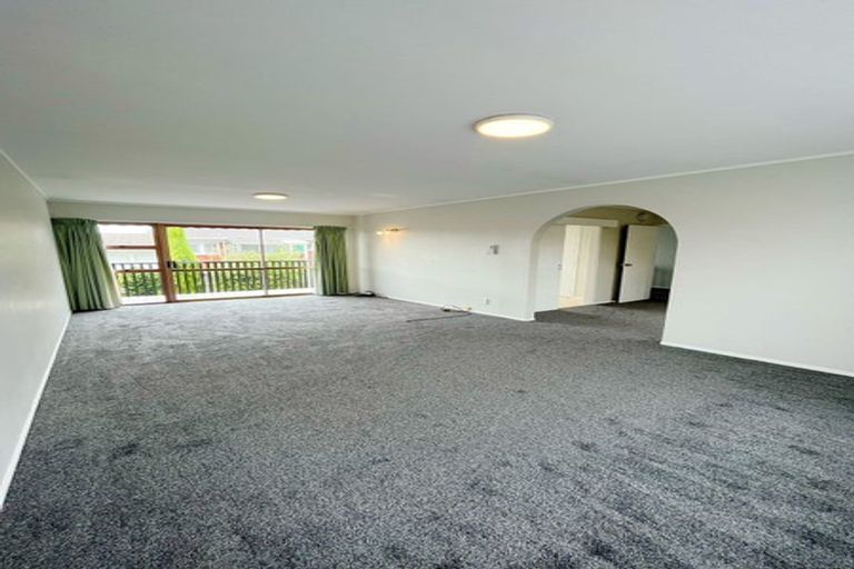 Photo of property in 3/8 Hart Road, Hauraki, Auckland, 0622