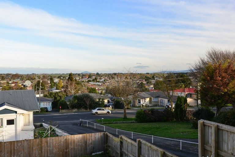 Photo of property in 3/90 Mahoe Street, Melville, Hamilton, 3206