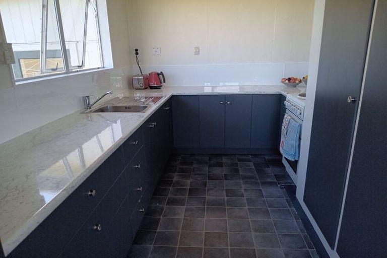 Photo of property in 86 Totara Island Road, Clifton, Balclutha, 9273