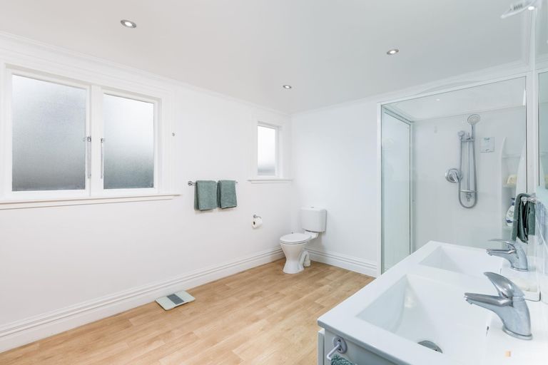 Photo of property in 17 Harris Street, Waimate, 7924