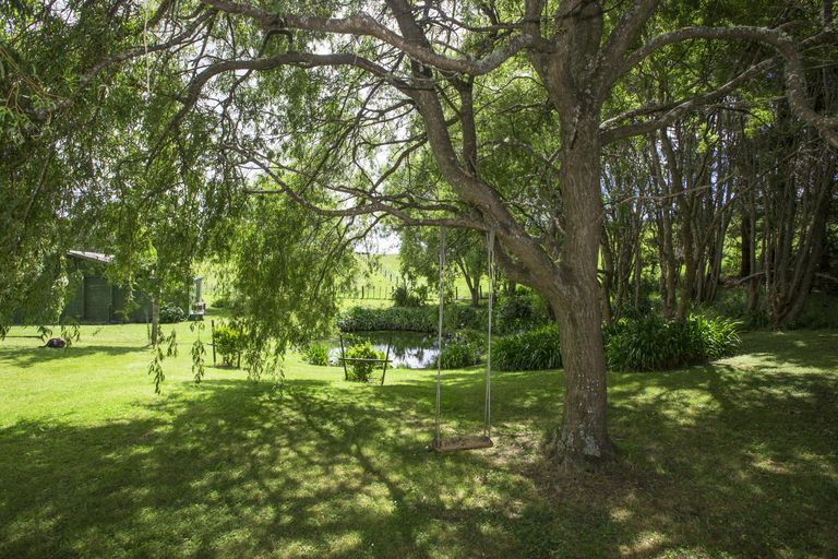 Photo of property in 64 Dennis Road, Kaipara Flats, Warkworth, 0981