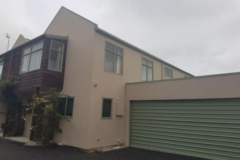 Photo of property in 15 Brockworth Place, Riccarton, Christchurch, 8011