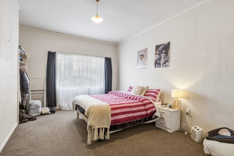 Photo of property in 66 Royal Terrace, Dunedin Central, Dunedin, 9016