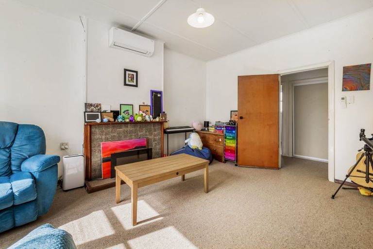 Photo of property in 32 Riley Crescent, Woolston, Christchurch, 8023