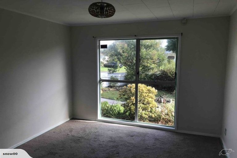 Photo of property in 12 Ashmore Place, Favona, Auckland, 2024