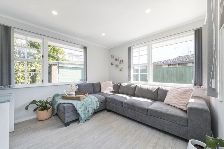 Photo of property in 23 Redwood Grove, Hokowhitu, Palmerston North, 4410