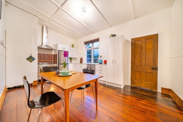 Photo of property in 8 Pitt Street, Moera, Lower Hutt, 5010