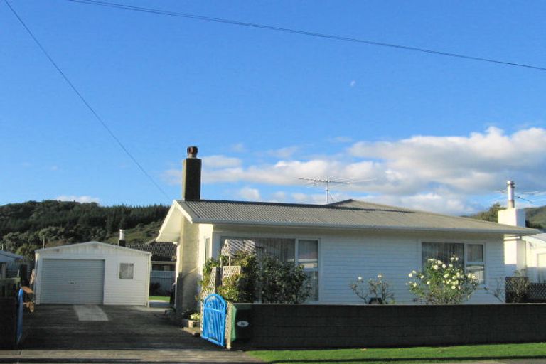 Photo of property in 56 Karamu Crescent, Wainuiomata, Lower Hutt, 5014