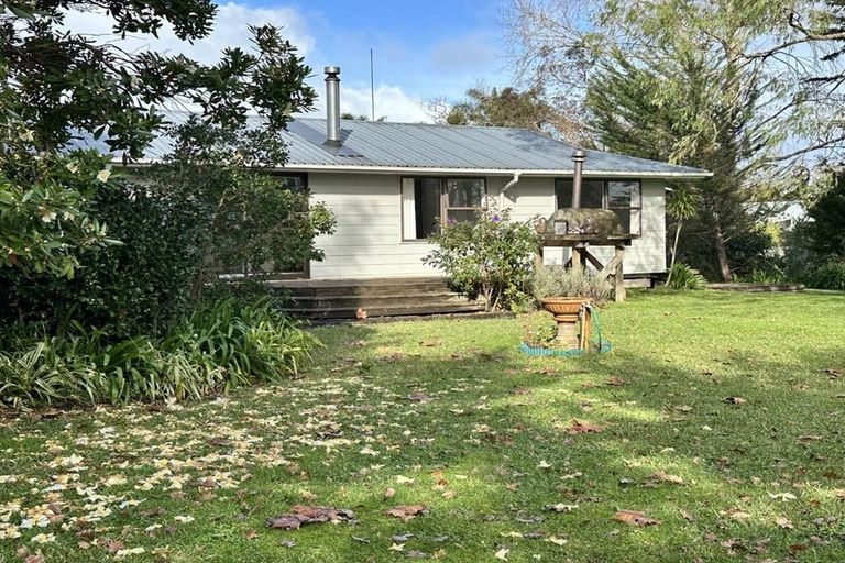 Photo of property in 19 Pearson Street, Mangawhai, 0505