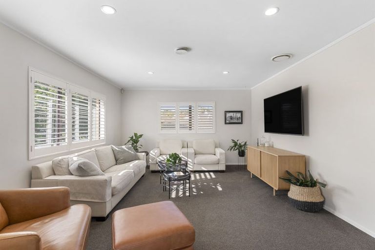 Photo of property in 11 Leicester Parade, Somerville, Auckland, 2014