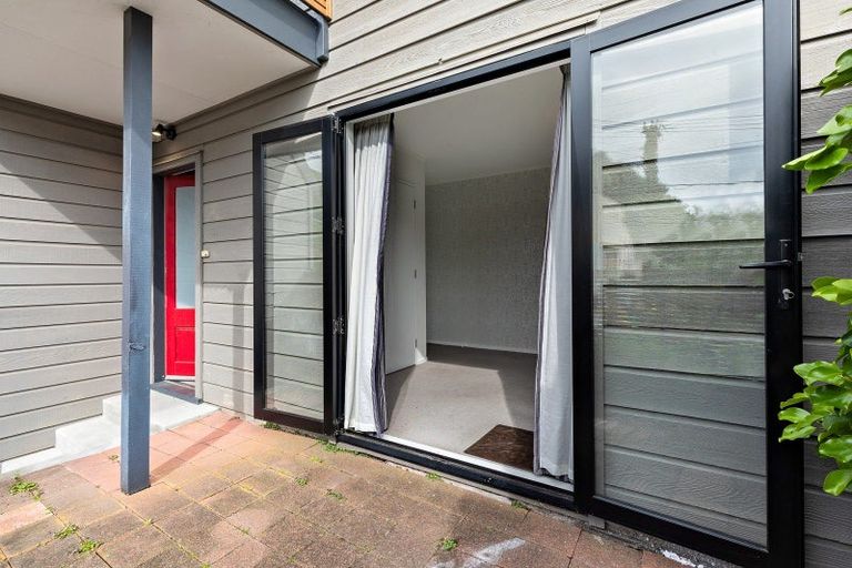 Photo of property in 1/28 Lawrence Street, Newtown, Wellington, 6021