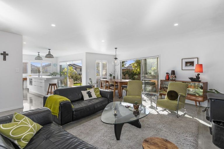 Photo of property in 6 Kahuparere Crescent, Pyes Pa, Tauranga, 3112