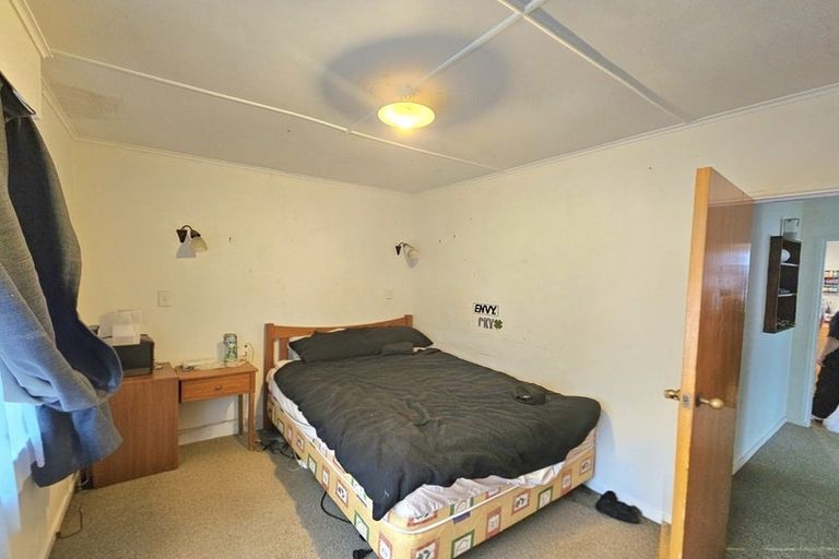 Photo of property in 22 Clinton Street, Fitzroy, New Plymouth, 4312