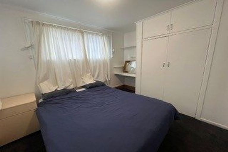 Photo of property in 150 Avondale Road, Avondale, Auckland, 1026