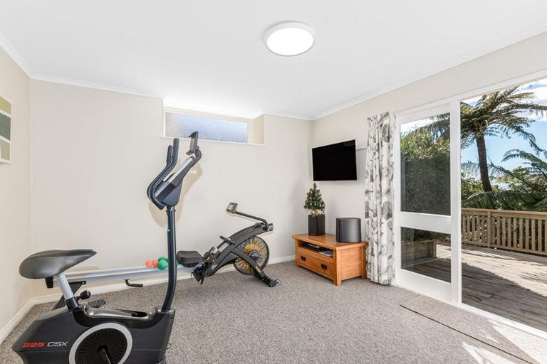 Photo of property in 10 Havelock Street, Mornington, Wellington, 6021
