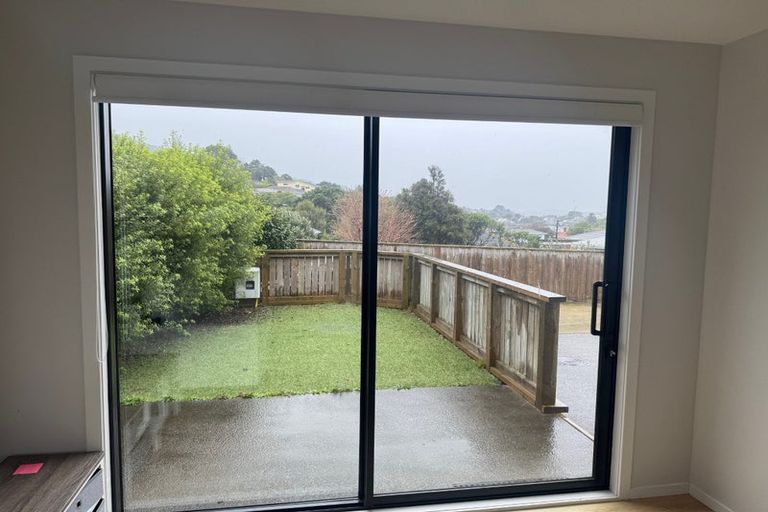 Photo of property in 6e Huia Street, Tawa, Wellington, 5028