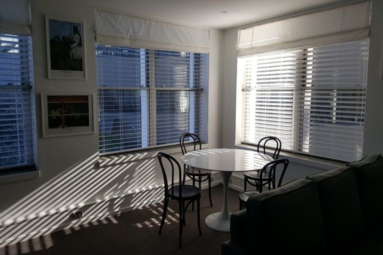 Photo of property in 5c/123 Molesworth Street, Thorndon, Wellington, 6011