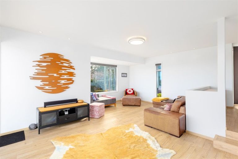 Photo of property in 14 Upper Crichton Terrace, Cashmere, Christchurch, 8022