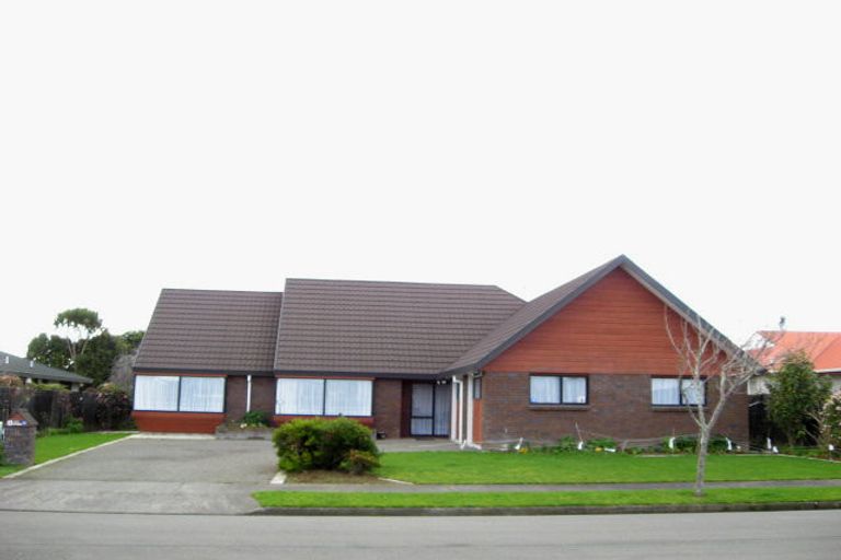 Photo of property in 11 Webb Avenue, Levin, 5510