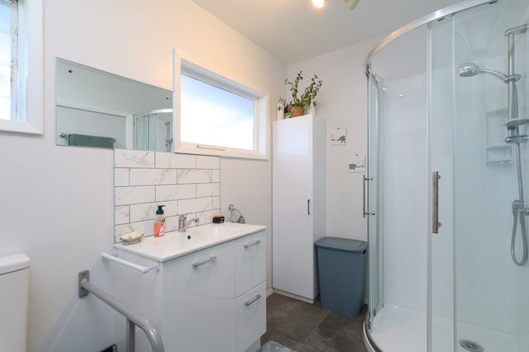 Photo of property in 132 Lord Rutherford Road South, Brightwater, 7022