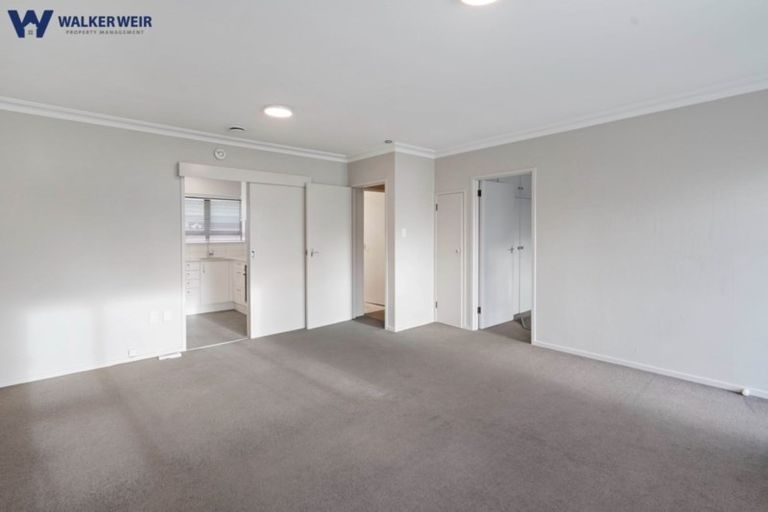 Photo of property in 2/131 Coronation Road, Papatoetoe, Auckland, 2025