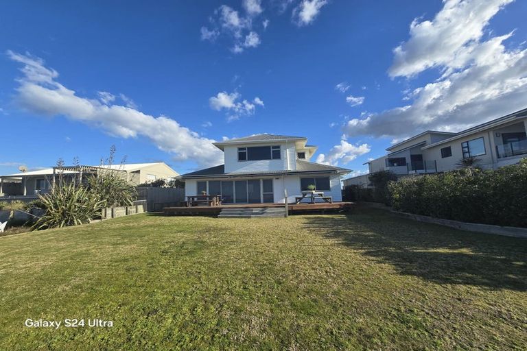 Photo of property in 153 Pukehina Parade, Pukehina, 3189