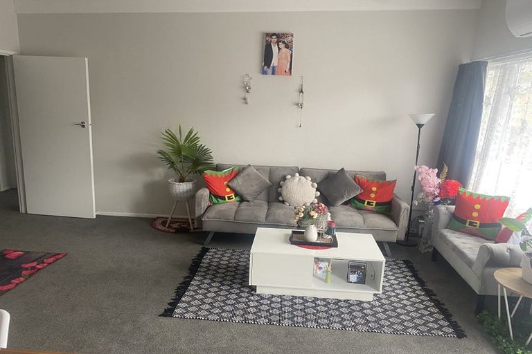 Photo of property in 2/14 Cambourne Road, Papatoetoe, Auckland, 2025