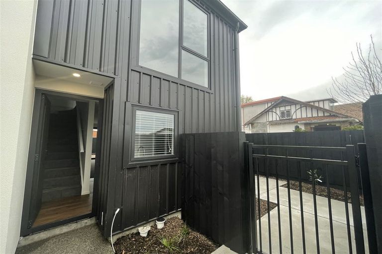 Photo of property in 10/27 New Brighton Road, Shirley, Christchurch, 8061