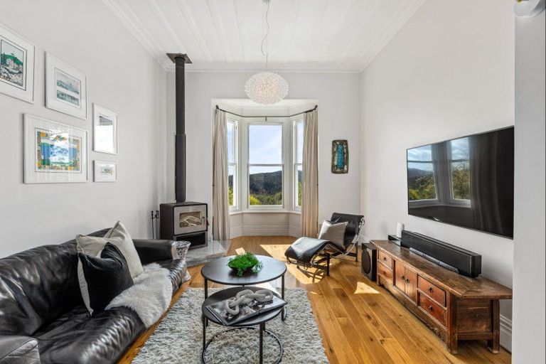 Photo of property in 340 Paremoremo Road, Paremoremo, Auckland, 0632